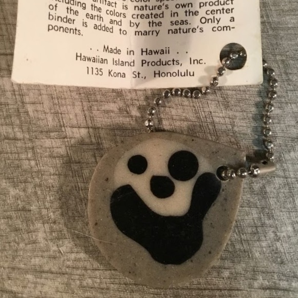 Lava and Coral Rock Key Chain From Hawaii - Picture 1 of 3